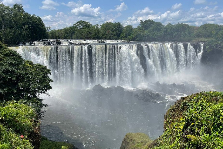 Lumangwe Falls, Northern Province (Northern Luapula Border), Zambia